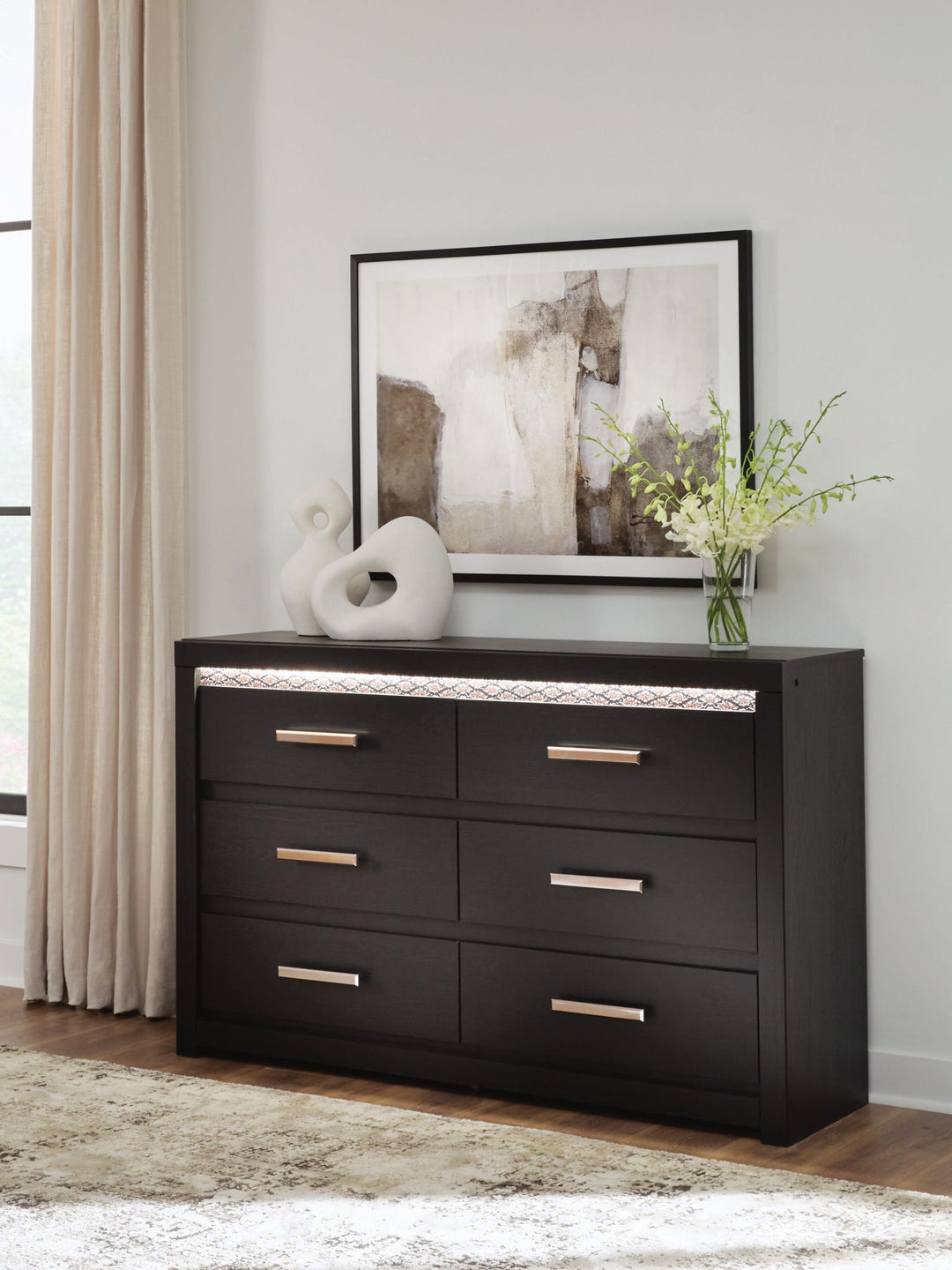 Shoralli - Six Drawer Dresser - Black