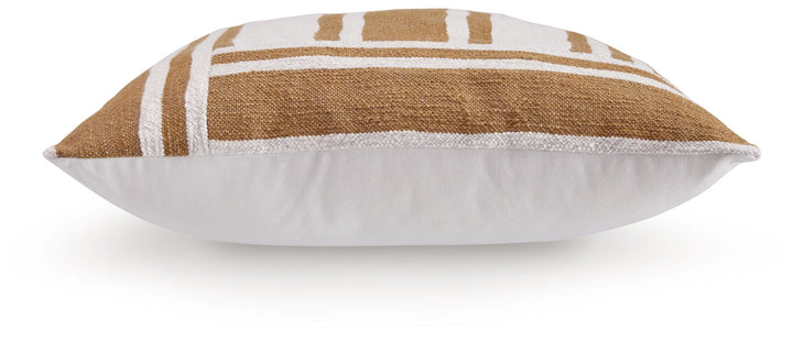 Darrman - Pillow