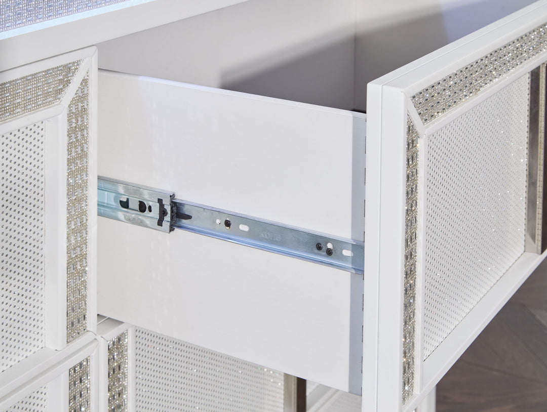 Chalanna Dresser and Mirror in White by Ashley Chalanna Dresser and Mirror in White by Ashley