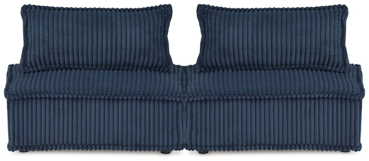 Bales - Sectional